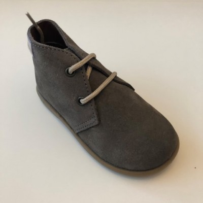40201 Xiquets Grey Suede Desert Boots